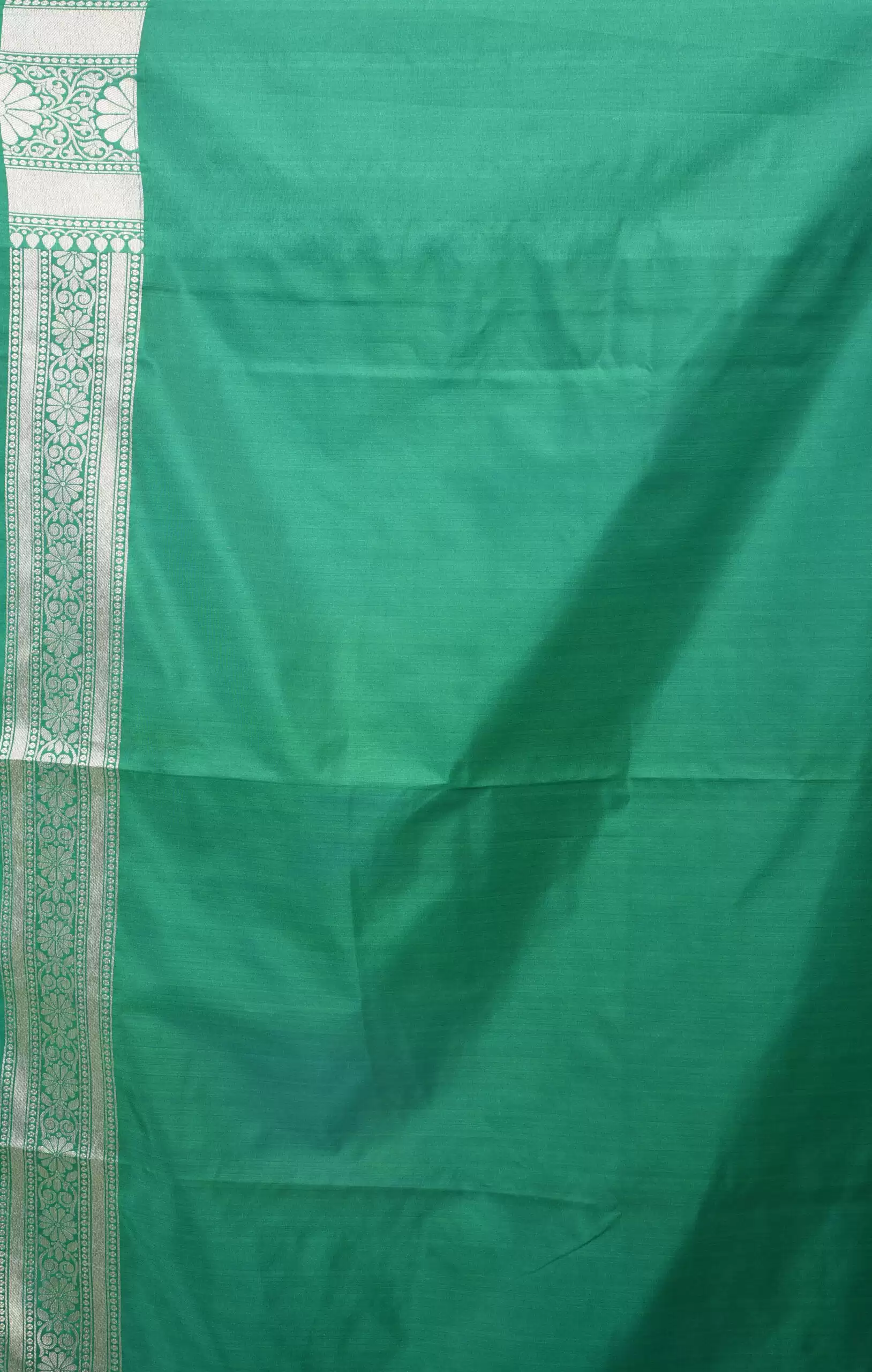 Mint Green & Emerald Green Banarasi Silk Saree with Woven Jacquard Designs and Zari Border - Image 3