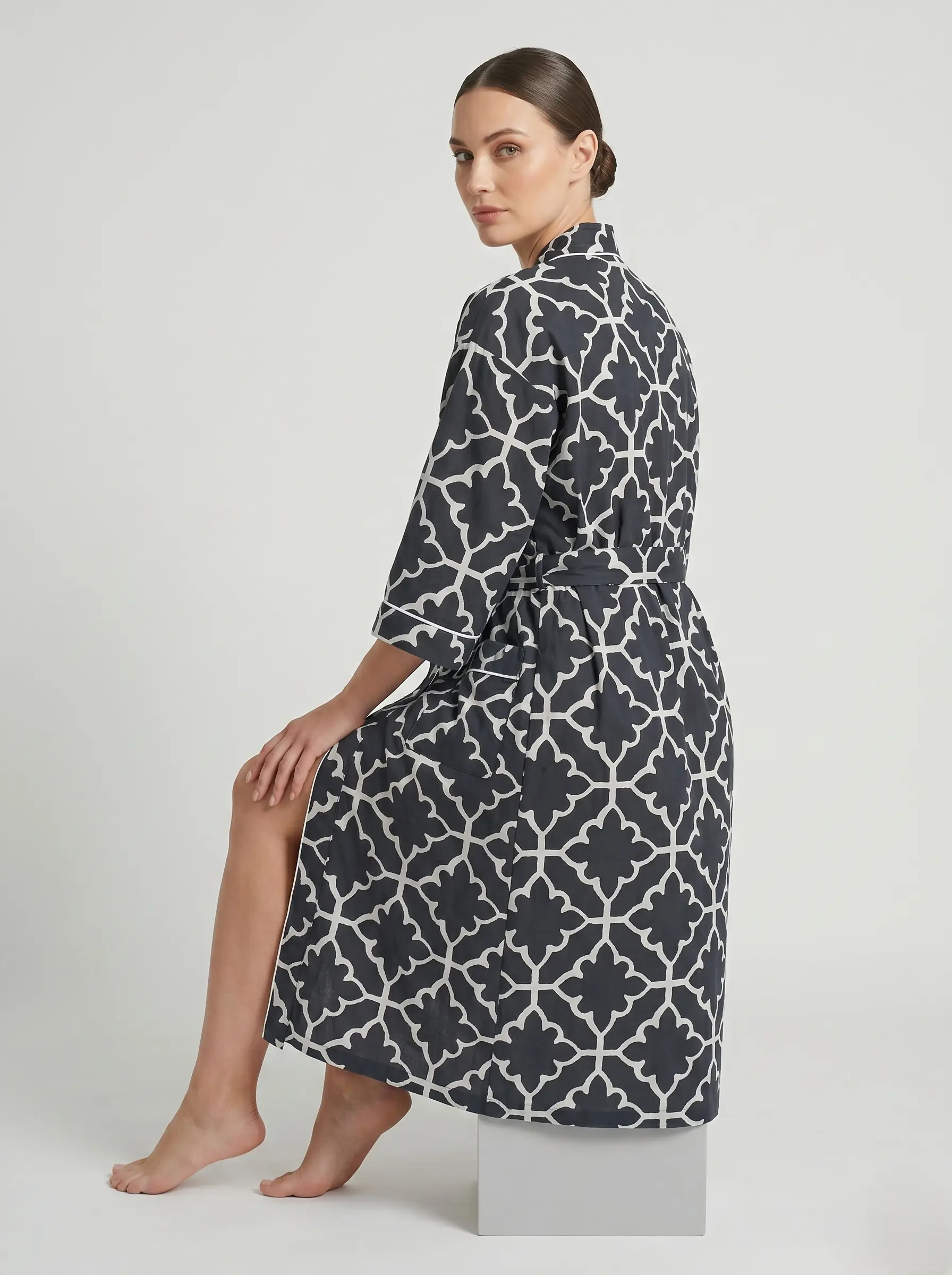 Classic Cotton Lounge Robe - Image 2