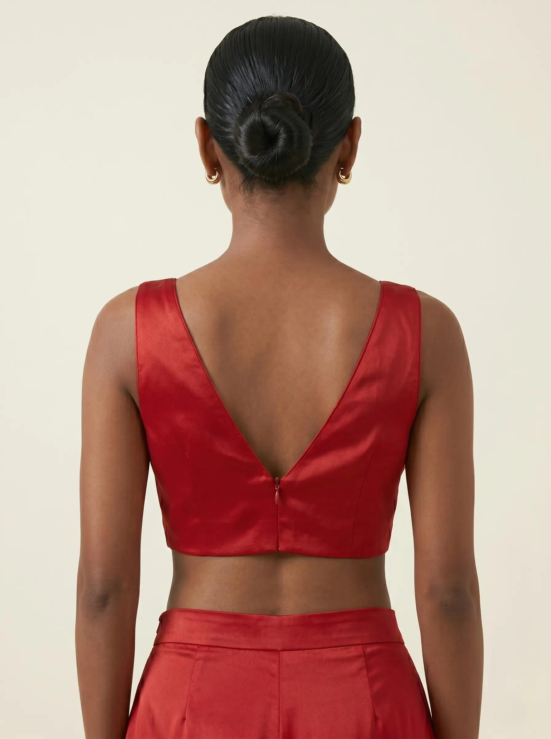 Elegant Cotton V-Neck Blouse - Image 2