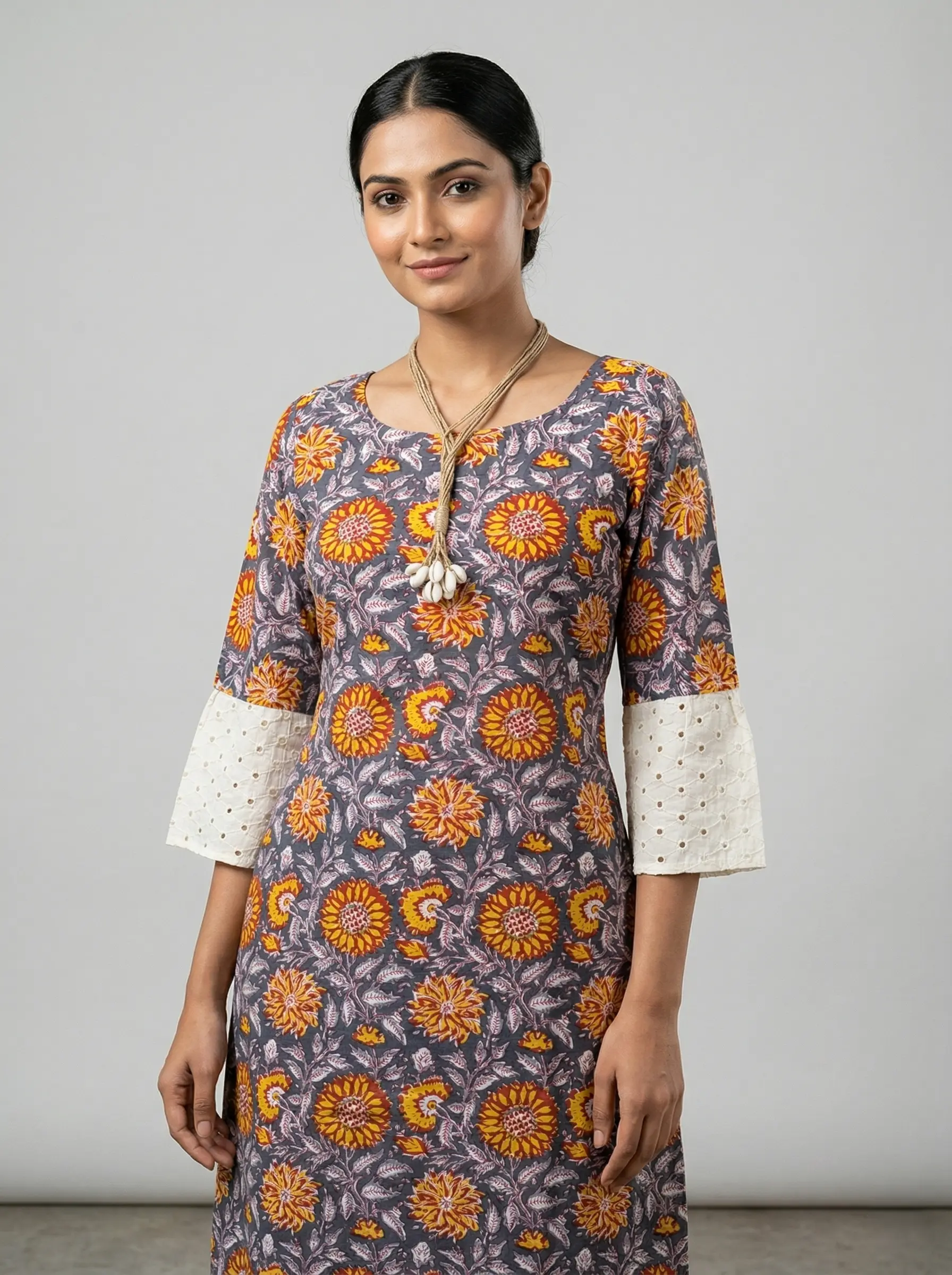 Classic Everyday Floral Cotton Kurti - Image 2