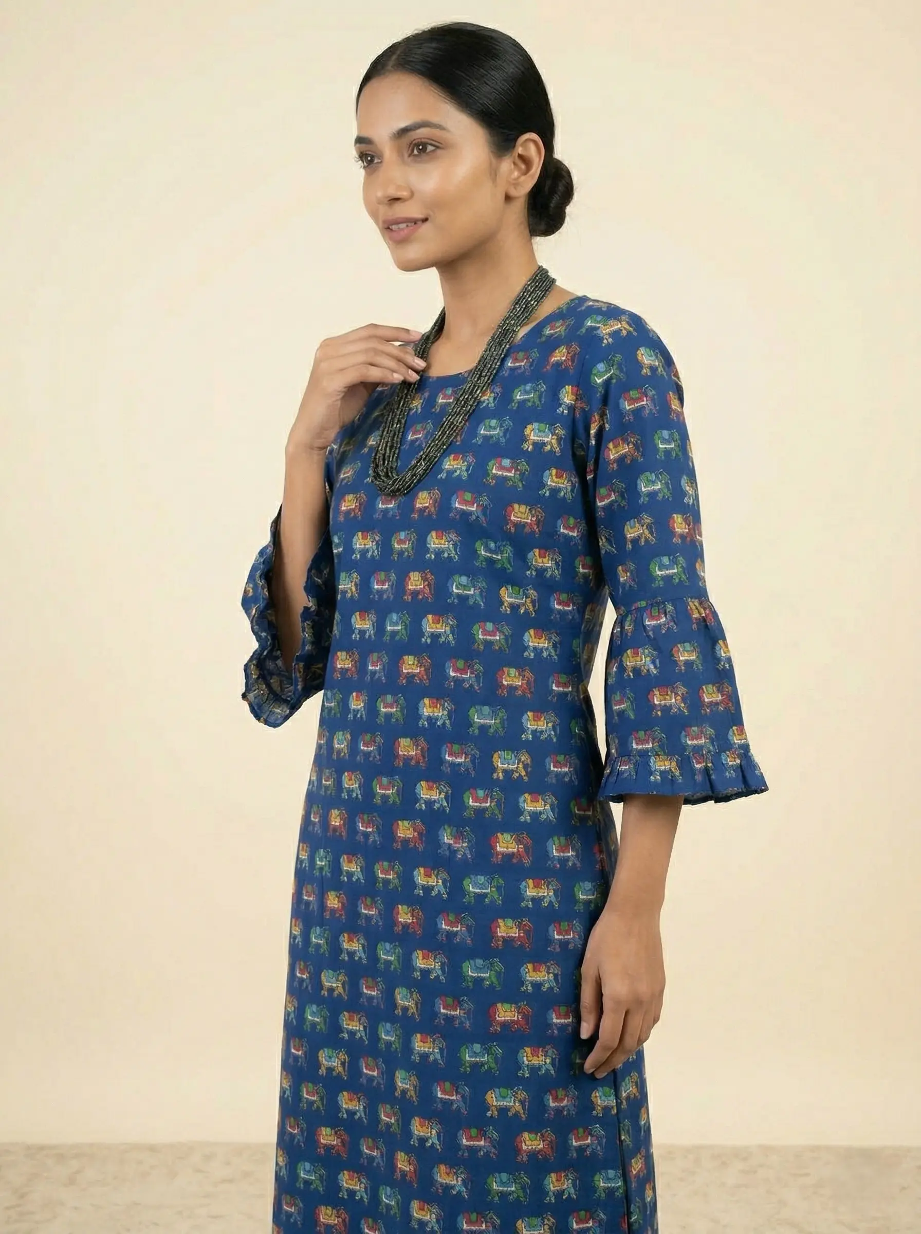 Graceful Bloom Floral Cotton Kurti - Image 3
