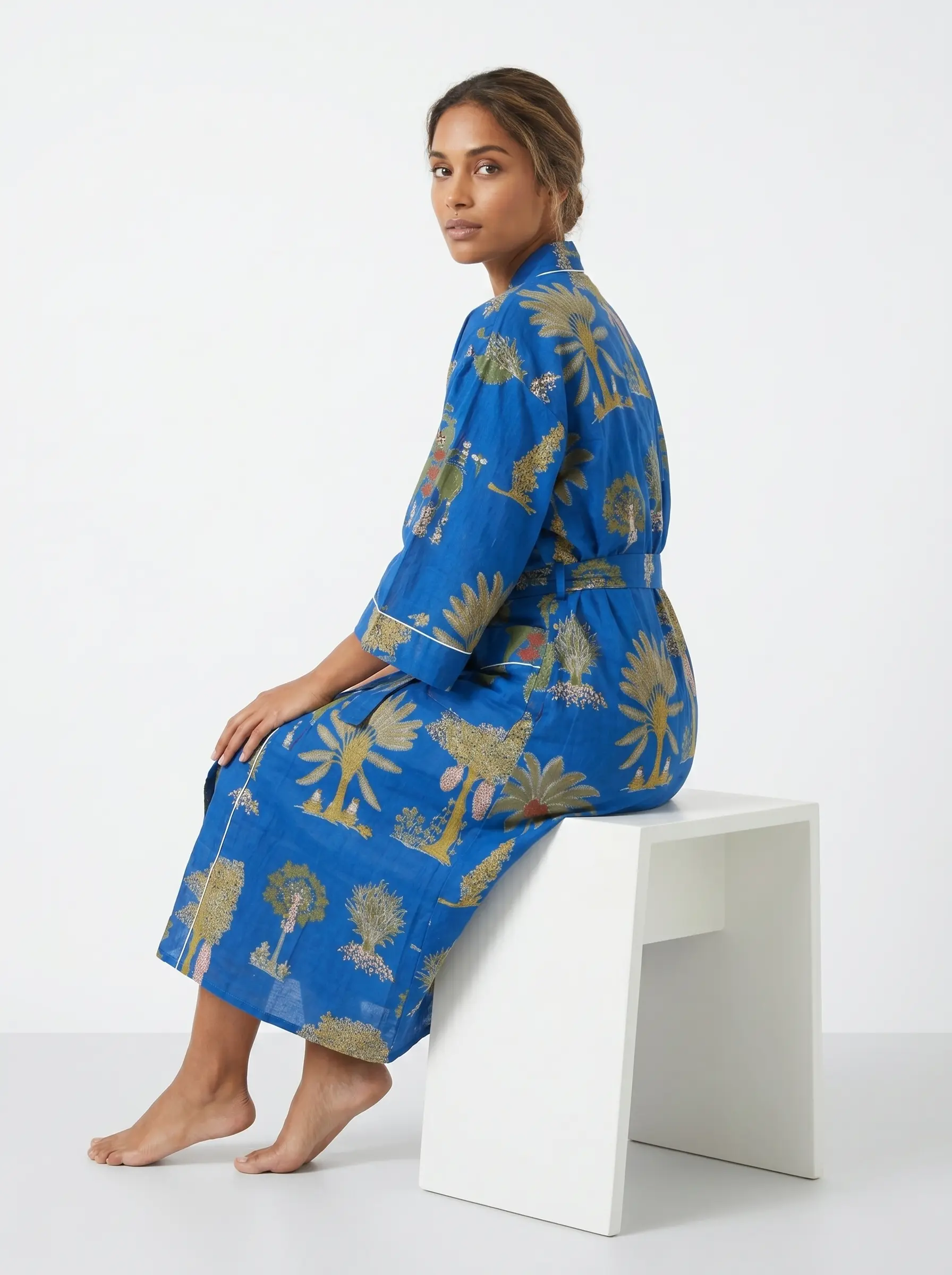 Classic Block Print Cotton Bathrobe - Image 2