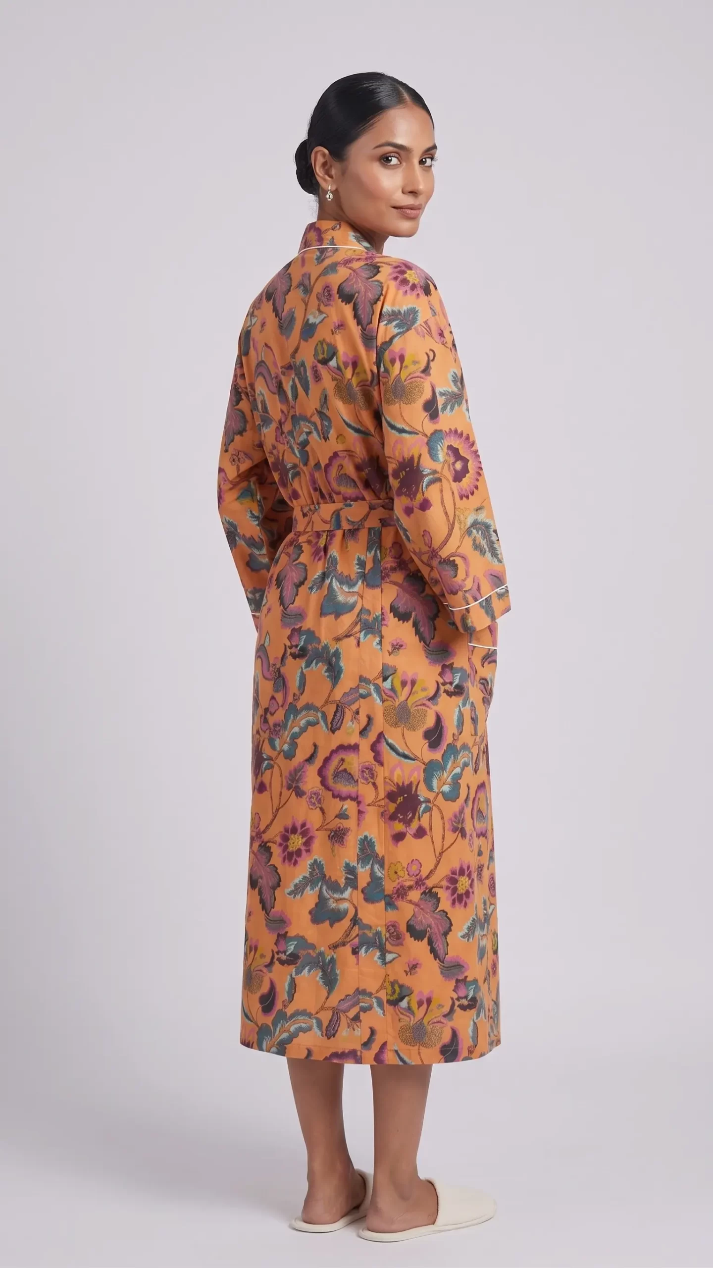 Earthy Cotton Block Print Bathrobe - Image 2