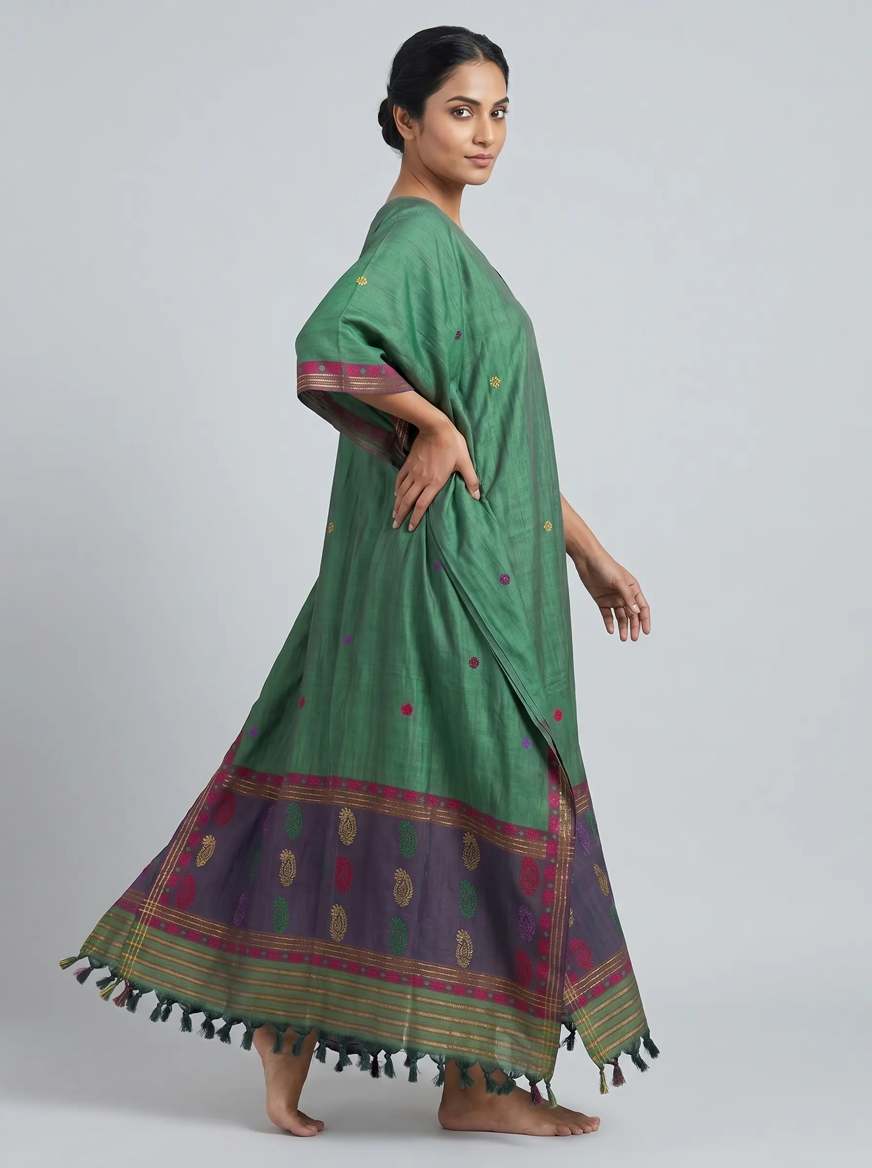 Emerald Green Traditional Border Kaftan Dress for Women - Image 2