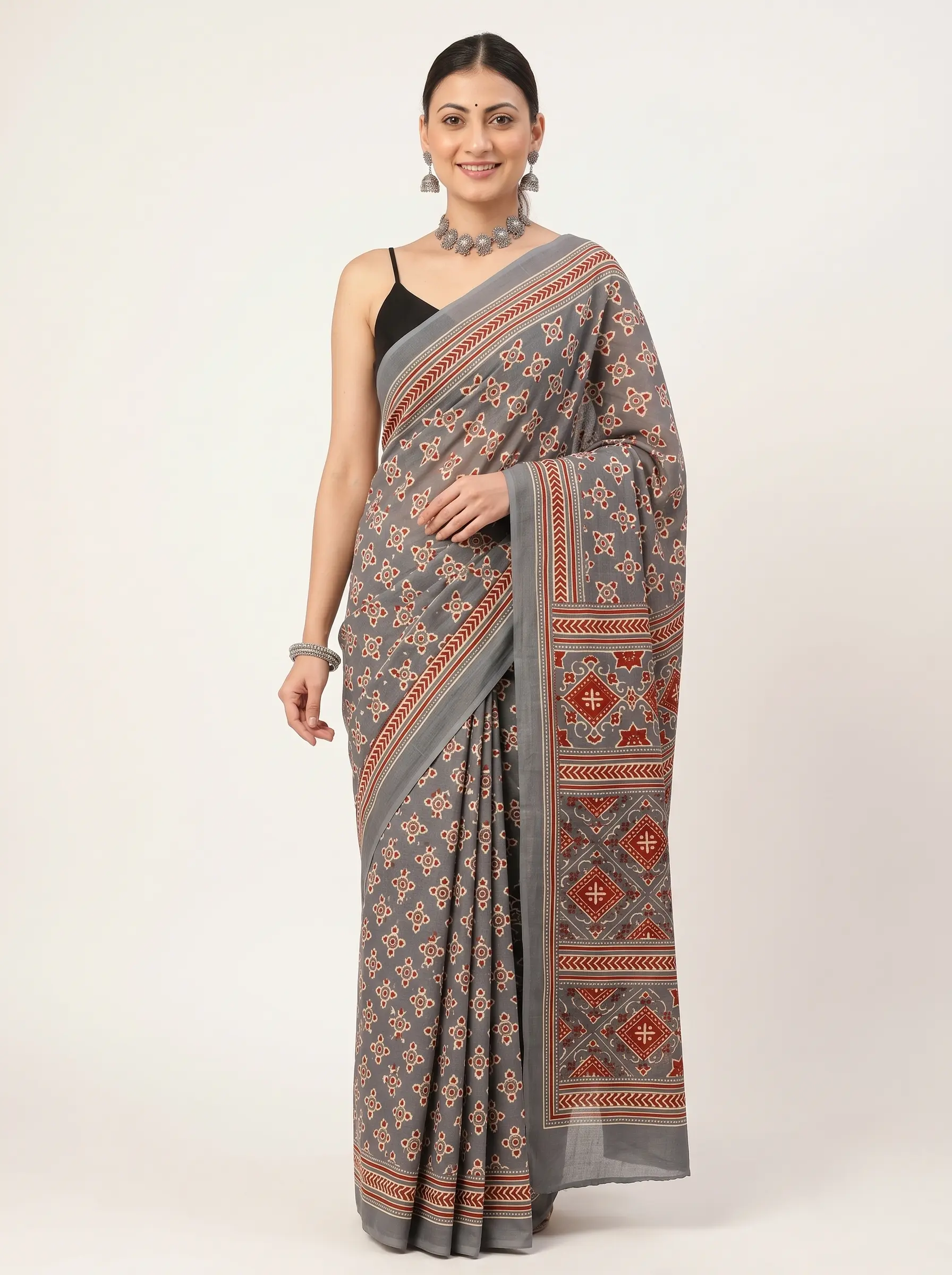 Elegant Grey Malmal Cotton Printed Saree for Women