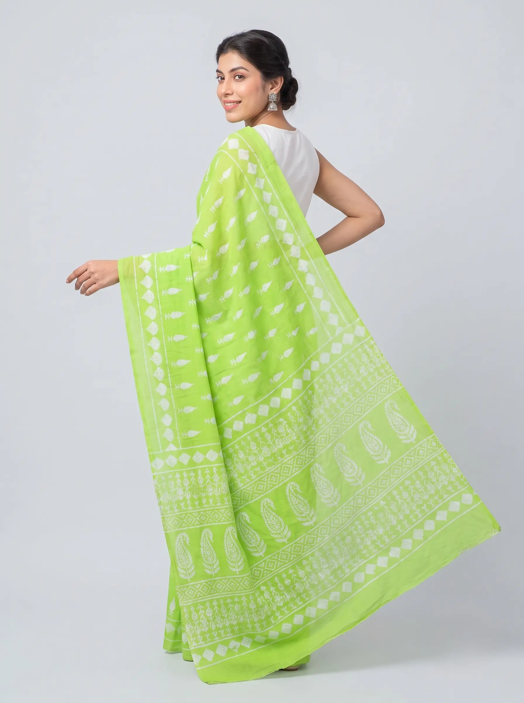 Elegant Lime Green Malmal Cotton Saree with White Hand Block Print - Image 2